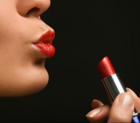 The Recommended Lipstick Colors For Olive Skin Tone | Trstdly: Trusted News In Simple English