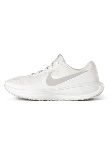 Nike Women's Revolution 8 Road Running Shoes