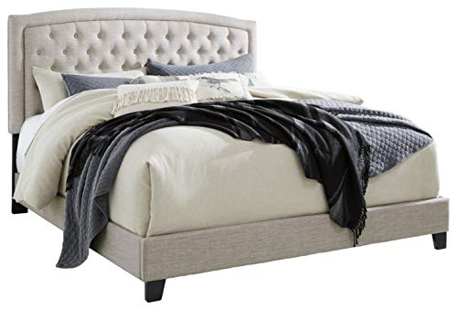 Luxurious Light Gray King-Sized Farmhouse-Style Upholstered Platform Bed Design