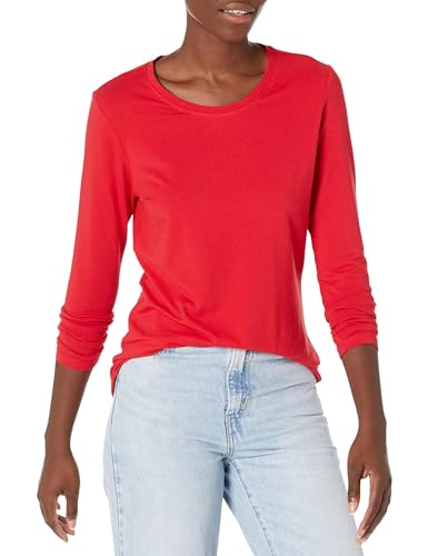 Soft, Classic-Style Long-Sleeve Crewneck T-Shirt for Women in Plus Size.