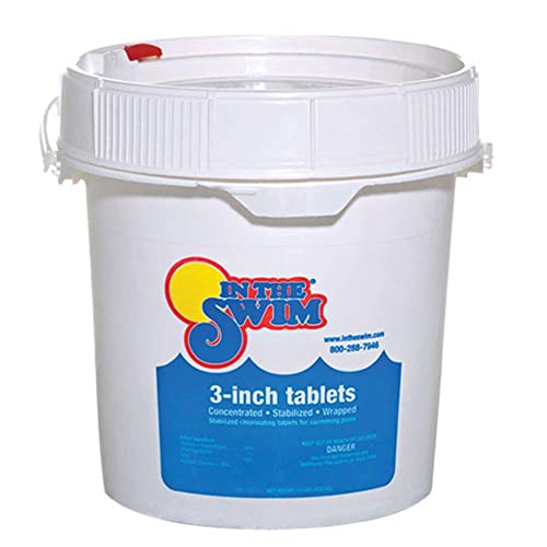 Chlorine tablets for pool sanitizing with slow, stabilized 3 release.