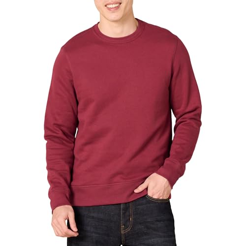 Cozy Men's Fleece Crewneck Sweatshirt for Everyday Comfort and Style.