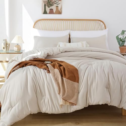 Beige Comforter Set with Boho Style for Girls and Teens.