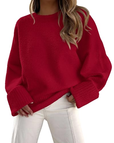 Cozy, chunky, oversized women's fall pullover sweater in soft yarn.