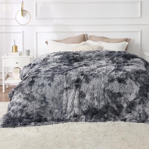 Grey Sherpa Faux Fur Fleece Fuzzy Blanket for Queen Size Bed.