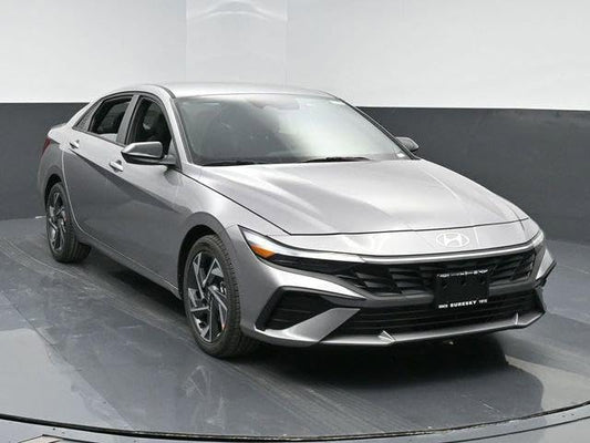 2025 Hyundai Elantra SEL Sport Unveiled