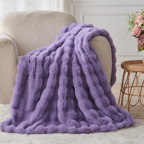 Vibrant, Fluffy Faux Fur Throw Blanket in Rich Purple Color.