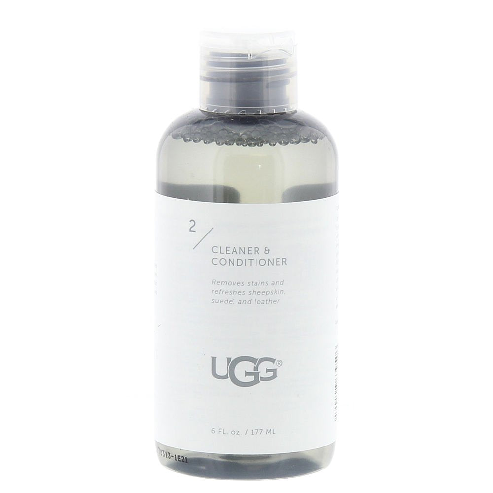 Ultimate Sheepskin Care Secrets in aNatural UGG Cleaner Duo Box