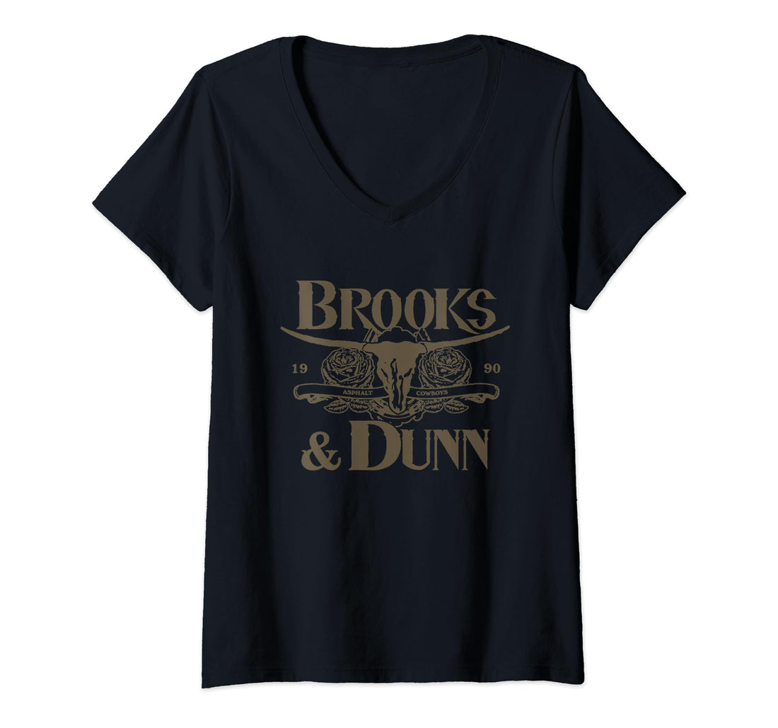 Womens Brooks ⁘ Dunn Official Belk Logo V-Neck T-Shirt.