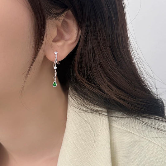 The Evolution of Accessible Jewelry: Freedom to Change Your Style on a Whim