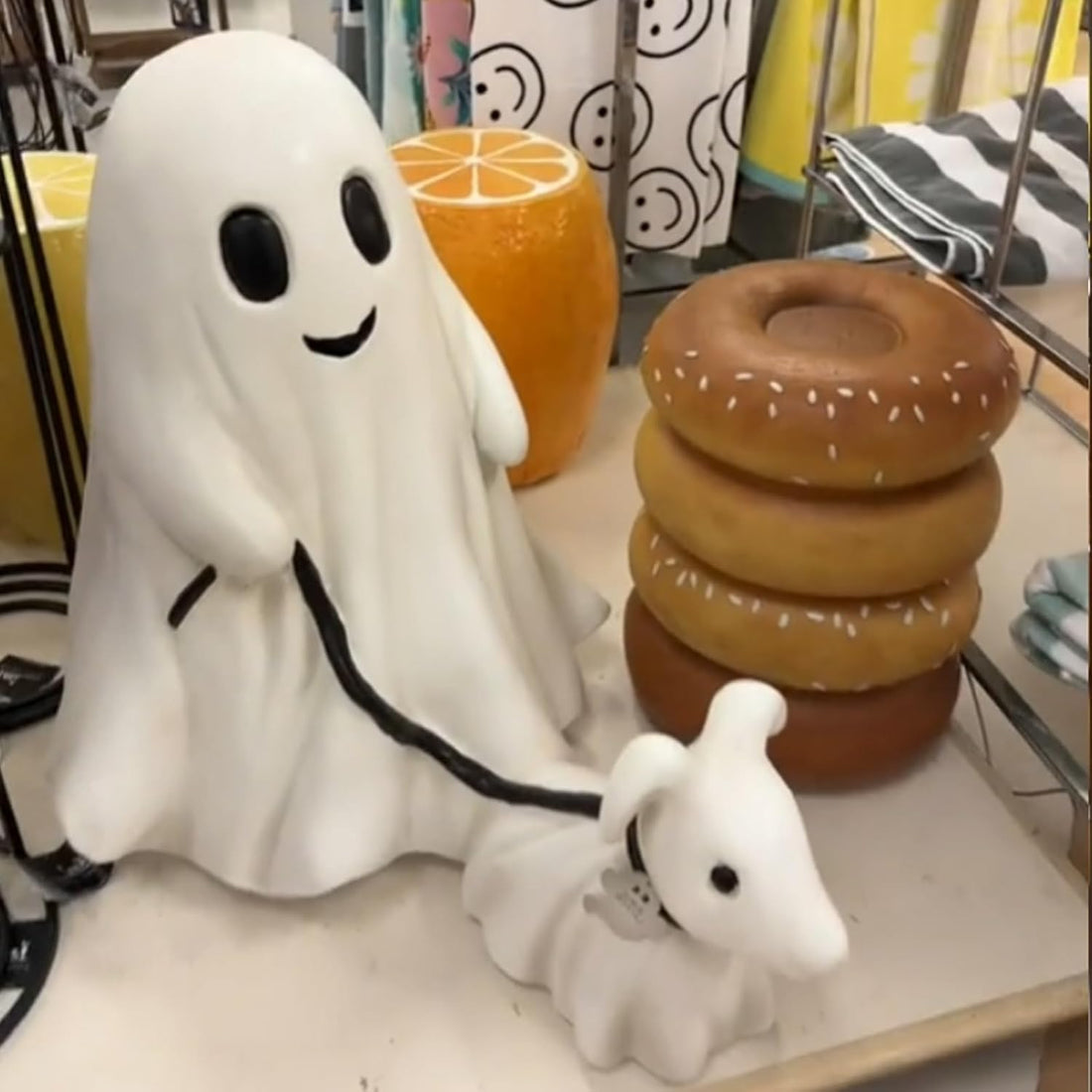 XIAOXUANFENG Halloween Ghost Walking Dog Statue: Ghost Walking His Ghost Dog Halloween Ghost Dog Statues Spooky Ghost ...