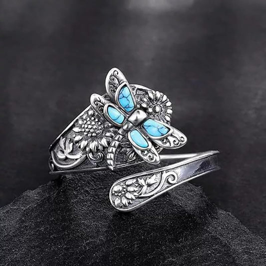Unique Adjustable Vintage Thumb Rings for Women in Various Designs