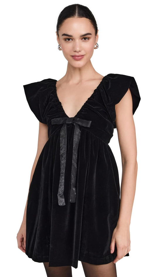 A Manifesto for Embracing Luxurious Fabrics