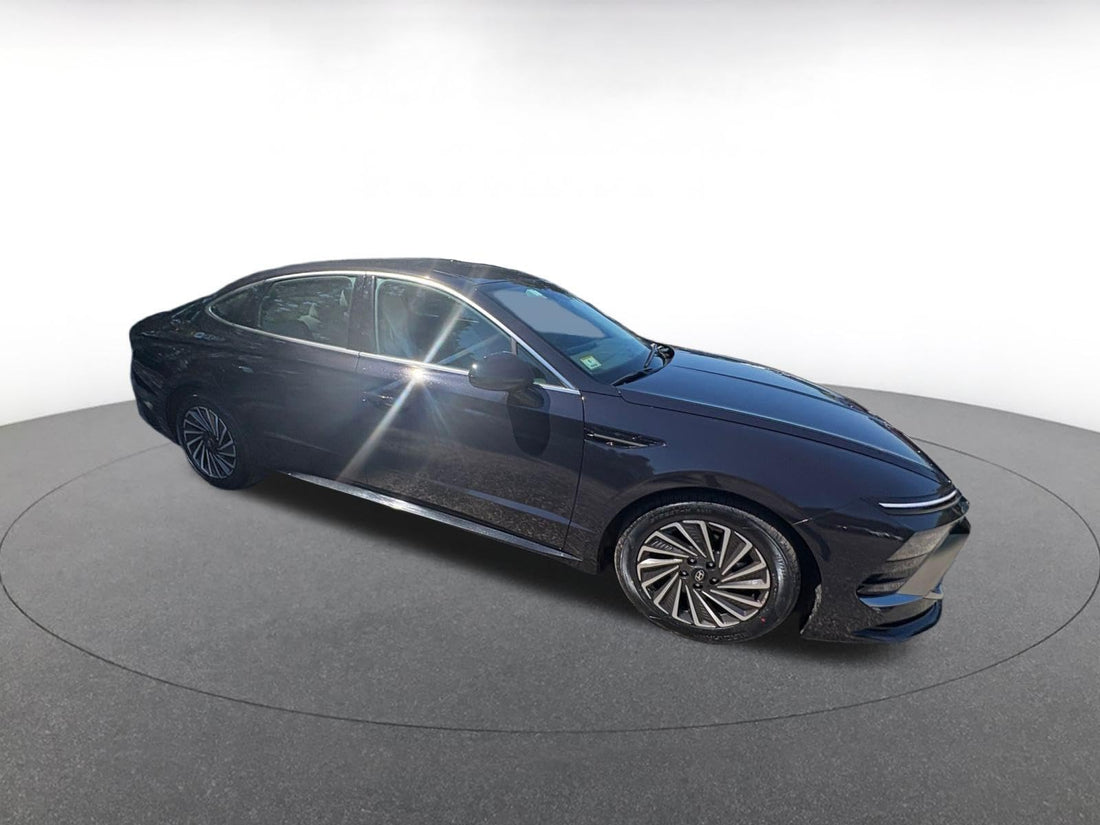 2024 Hyundai Sonata Hybrid SEL Review