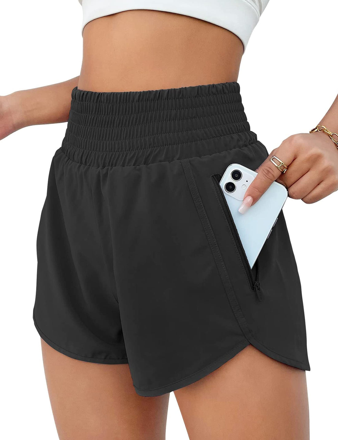 Surprisingly Chic: High-Waisted, Pocketed Shorts for the Discerning Gym Enthusiast
