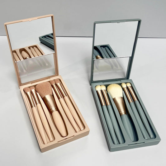Travel Makeup Brush Set with Mirror - Portable & Professional Makeup Brushes