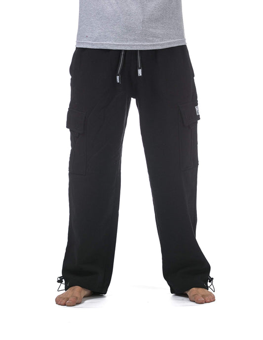 Cozy and Functional Fleece Cargo Pants for Men's Active Lifestyle.