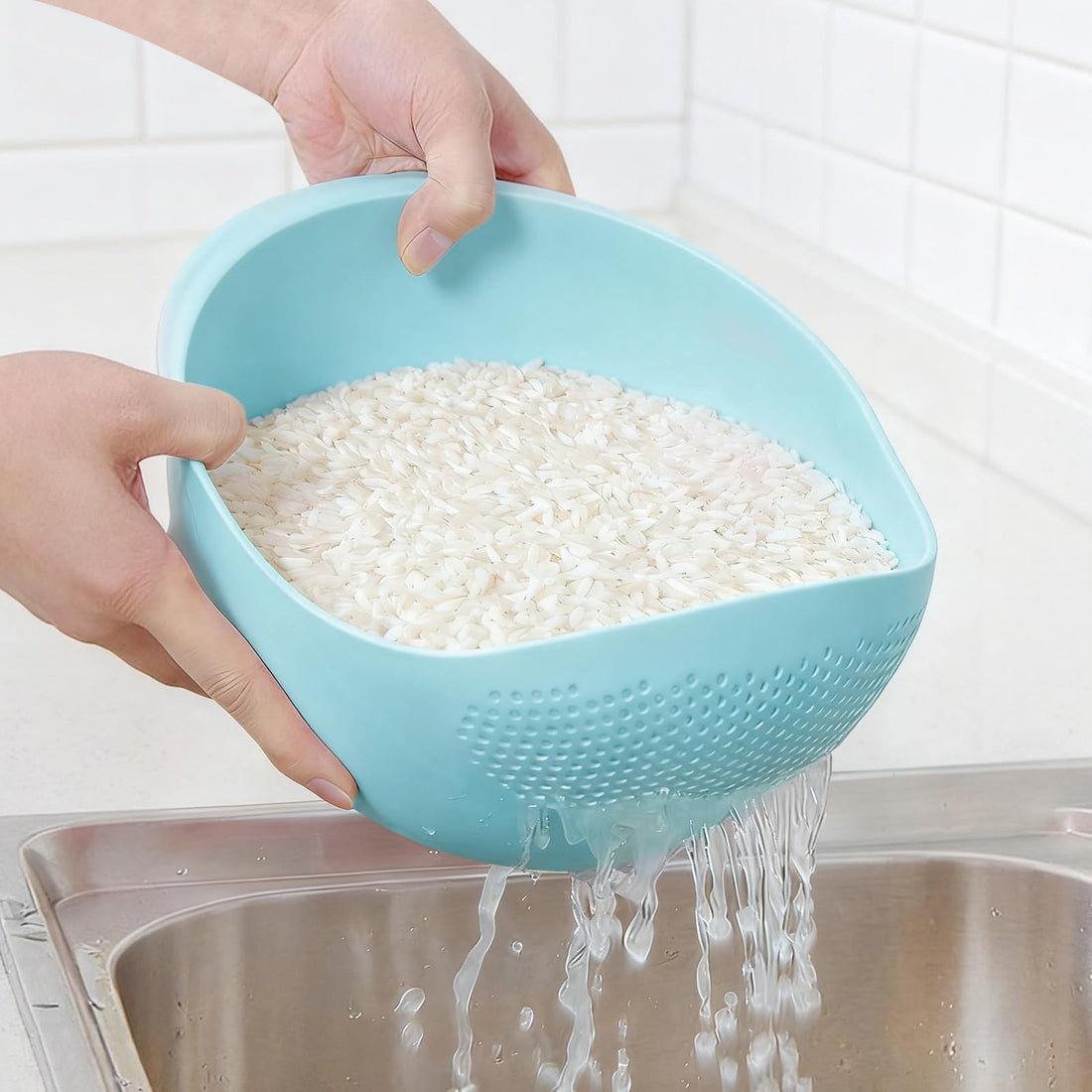 Plastic Washing Bowl with Strainer for Efficient Cleaning of Food Items