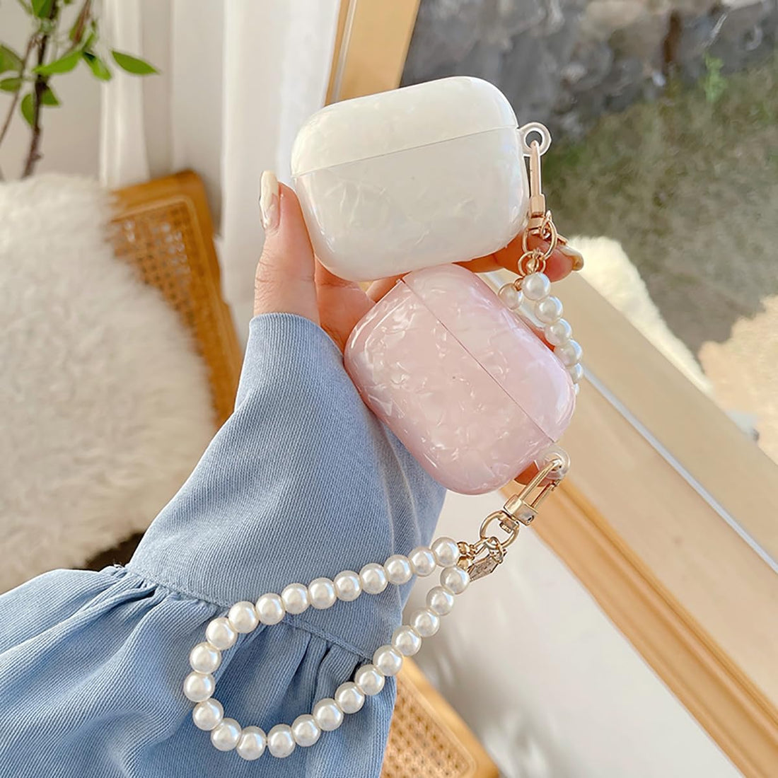 Sparkling Pink AirPods Case with Cleaning Twist and Pearl Charm