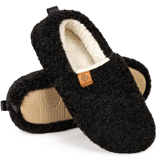 Cozy Haven for Your Feet: Soft, Curly Slippers with Fleece Lining