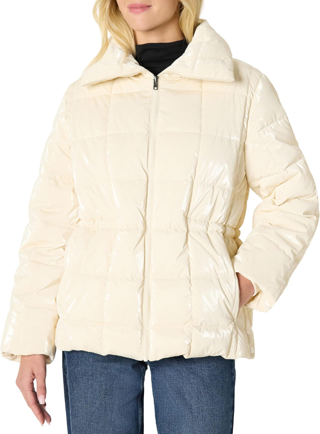 Amazon Essentials Women's Oversized-Fit Square Quilted Puffer Jacket with Adjustable Waist