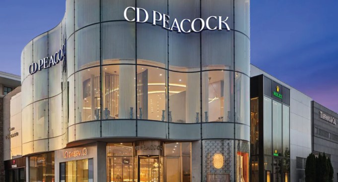 Inside CD Peacock's Luxury Mansion: A High-End Jewelry And Watch Haven