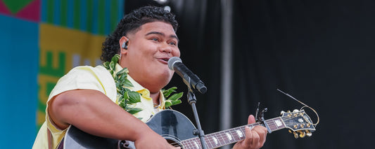 Iam Tongi Shines At Disney Parks Magical Christmas Day Parade