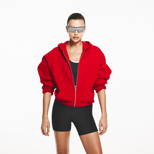 H&M Move Unveils Stylish And Active Collection For Parisian-chic Athletes