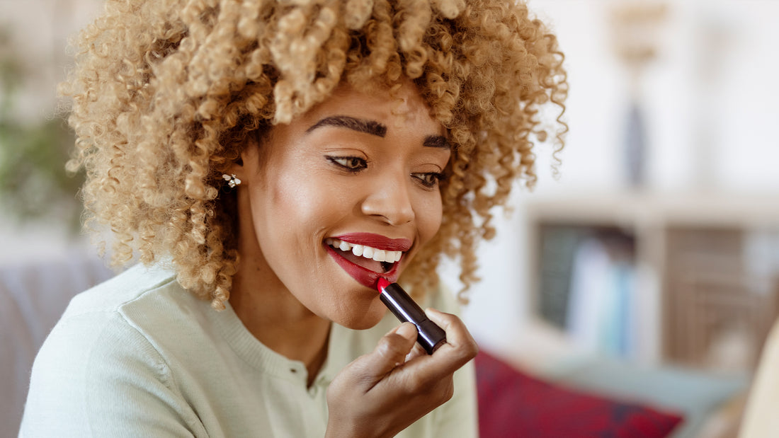 Mind-Blowing Lipstick Hack Revealed: Get 3-4 Hour Lasting Looks!