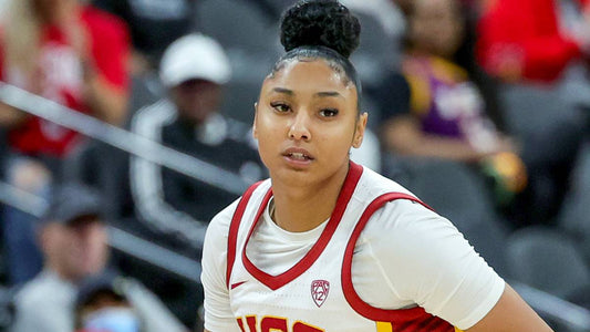 Sue Bird's Osmosis: The Quiet Mathematics Of Elite Basketball Observation