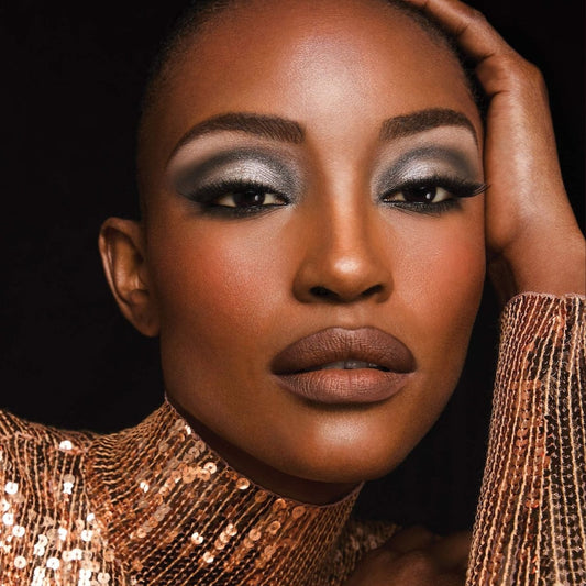 Soft Grunge Smokey Eyeshadow: Easy Product Guide For Beginners