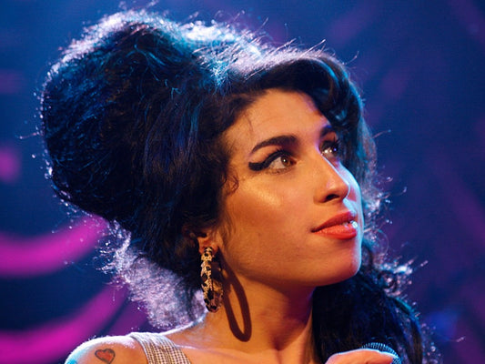 Amy Winehouse’s Iconic Eyeliner Look Was Thanks To This