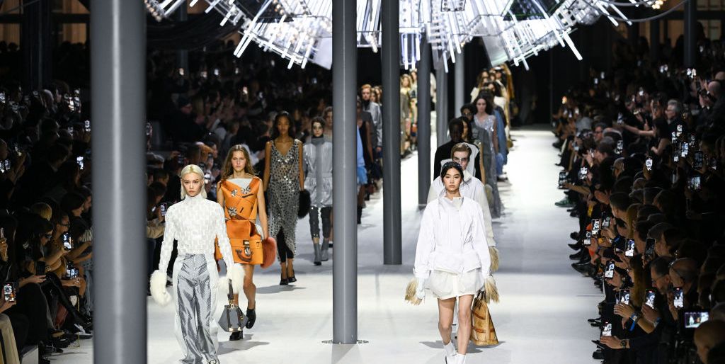 Best Looks From Paris Fashion Week Fall – Kiitn