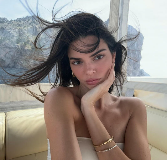 Kendall Jenner Just Gave Her String Bikini The “Old Money